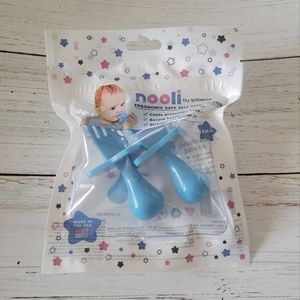 NOOLI by Grabease self-feeding utensils